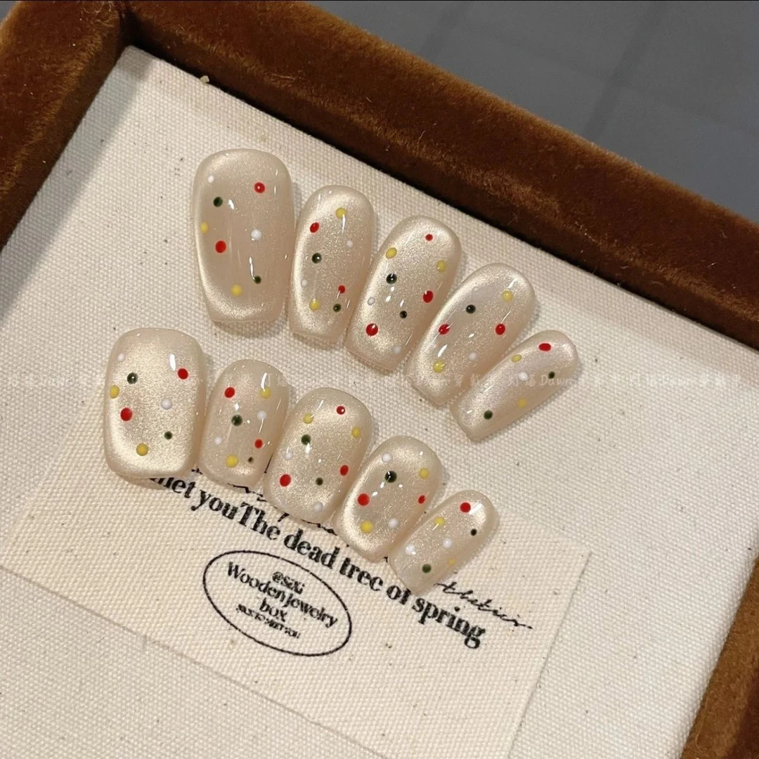 波点玻璃珠猫眼可爱彩色显白显嫩可拆卸纯手工穿戴甲贴片