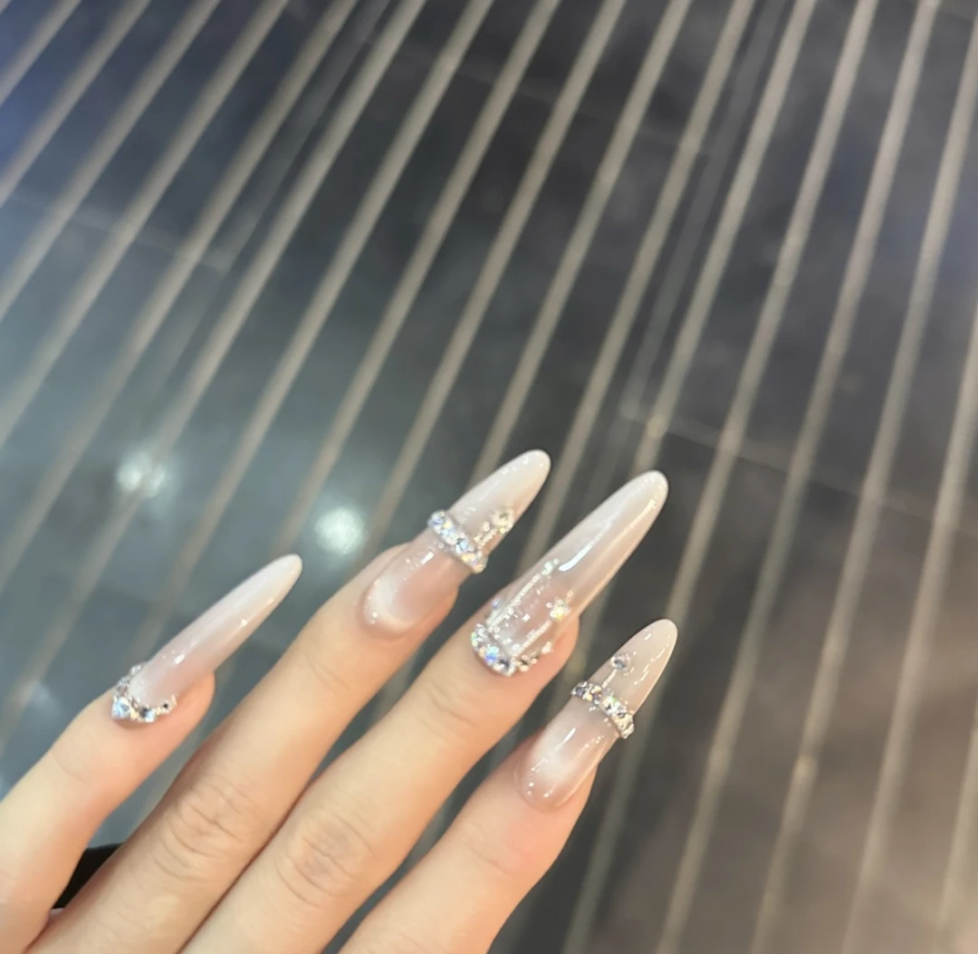 【雾宣】纯手工穿戴甲3.5长尖圆气质小熊裸色