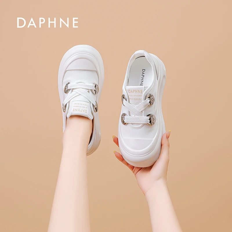 Daphne/达芙妮达芙妮小白鞋女夏季新款真皮软底增高休闲外穿