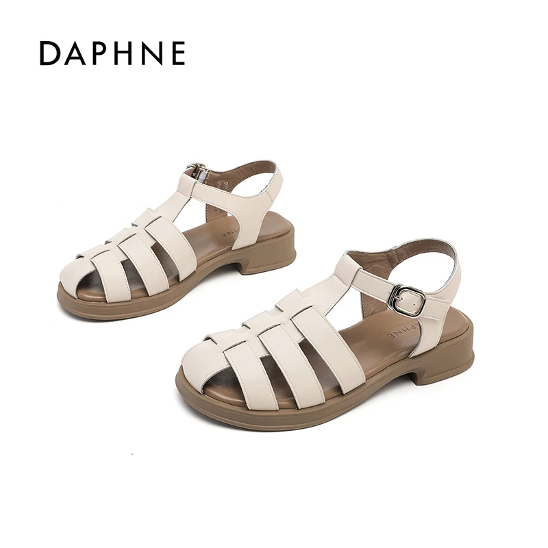 达芙妮女鞋法式包头编织罗马凉鞋女24新款夏季软底百搭平底猪笼鞋