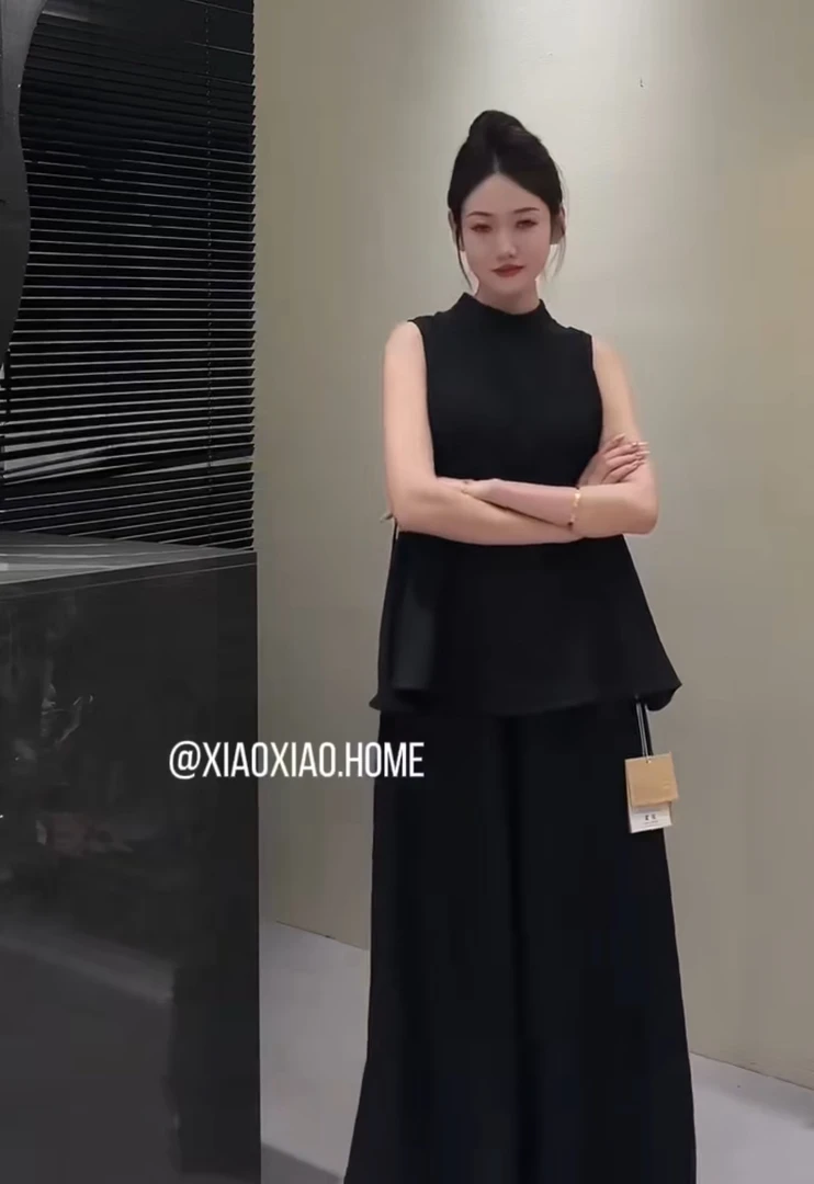 李李 夏季无袖慵懒风套装