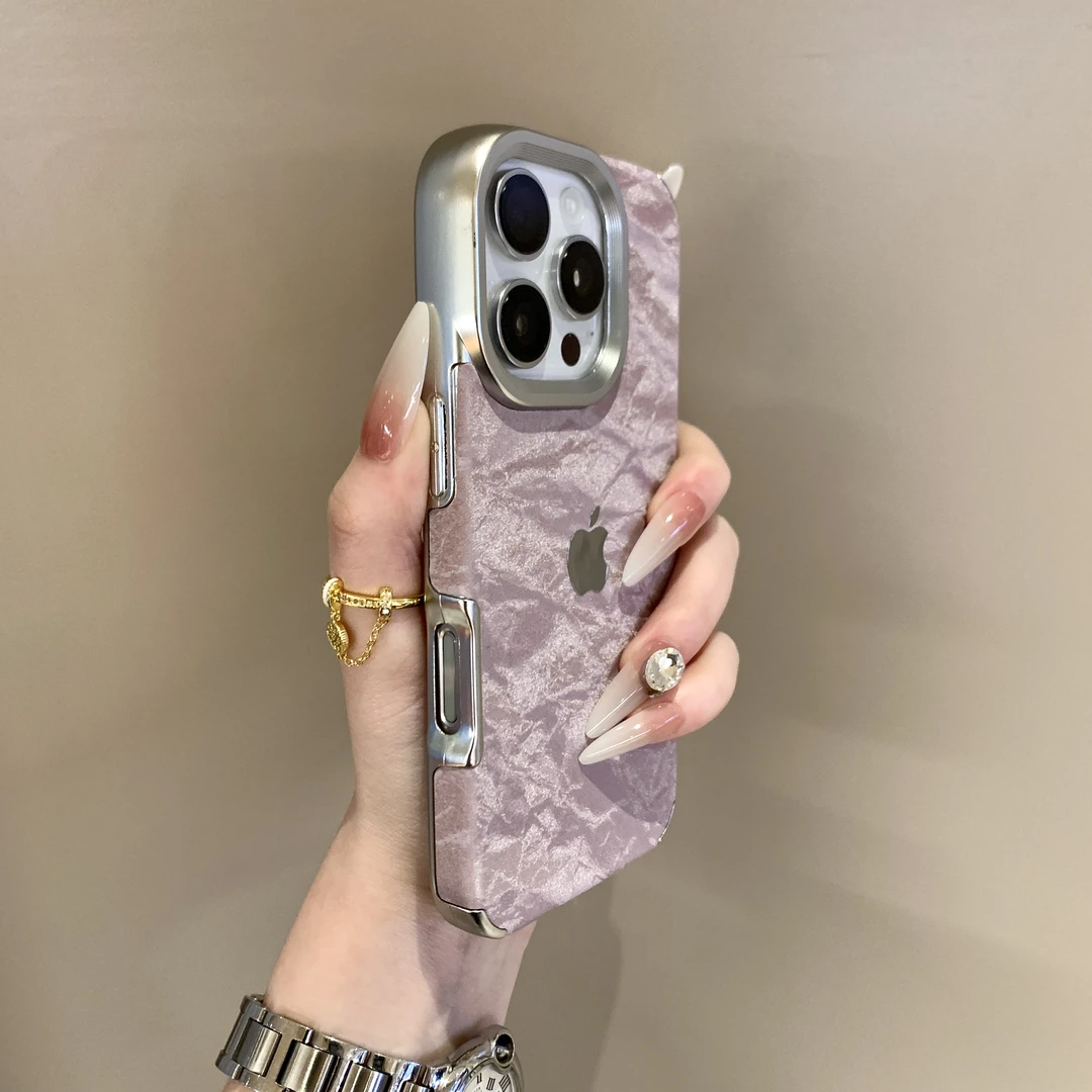 电镀绒布雪山纹适用iPhone16promax苹果1514感13创意12花样手机壳