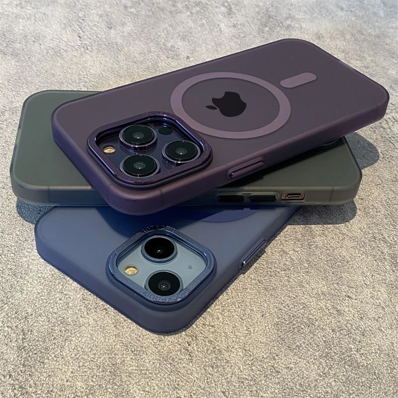 磁吸磨砂适用苹果15Pro手机壳iphone14promax金属镜头无线充电13