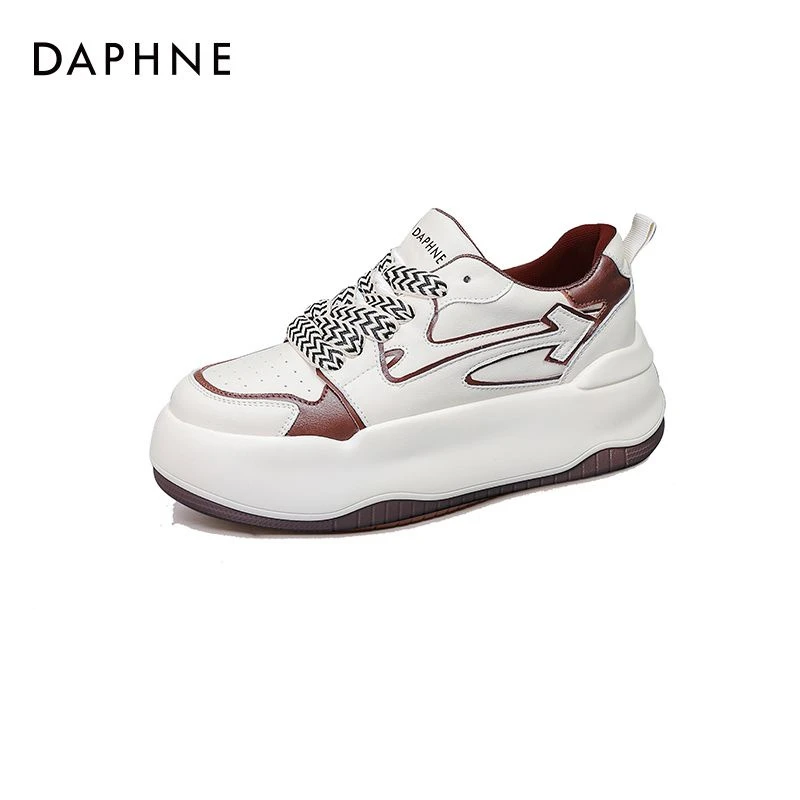 Daphne/达芙妮新款春秋加厚轻便日系复古增高厚底ins防滑圆头板鞋