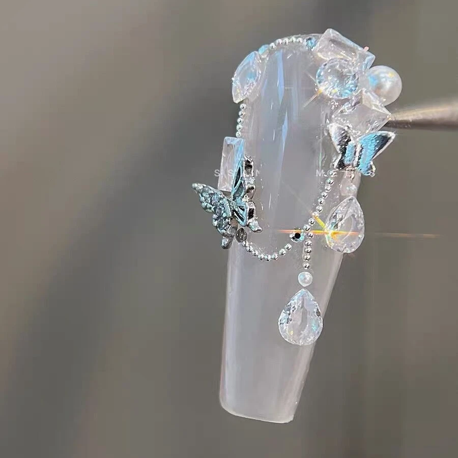 美甲蝴蝶饰品合金指甲大小蝴蝶金属迷你百搭蝴蝶指尖美甲店配件