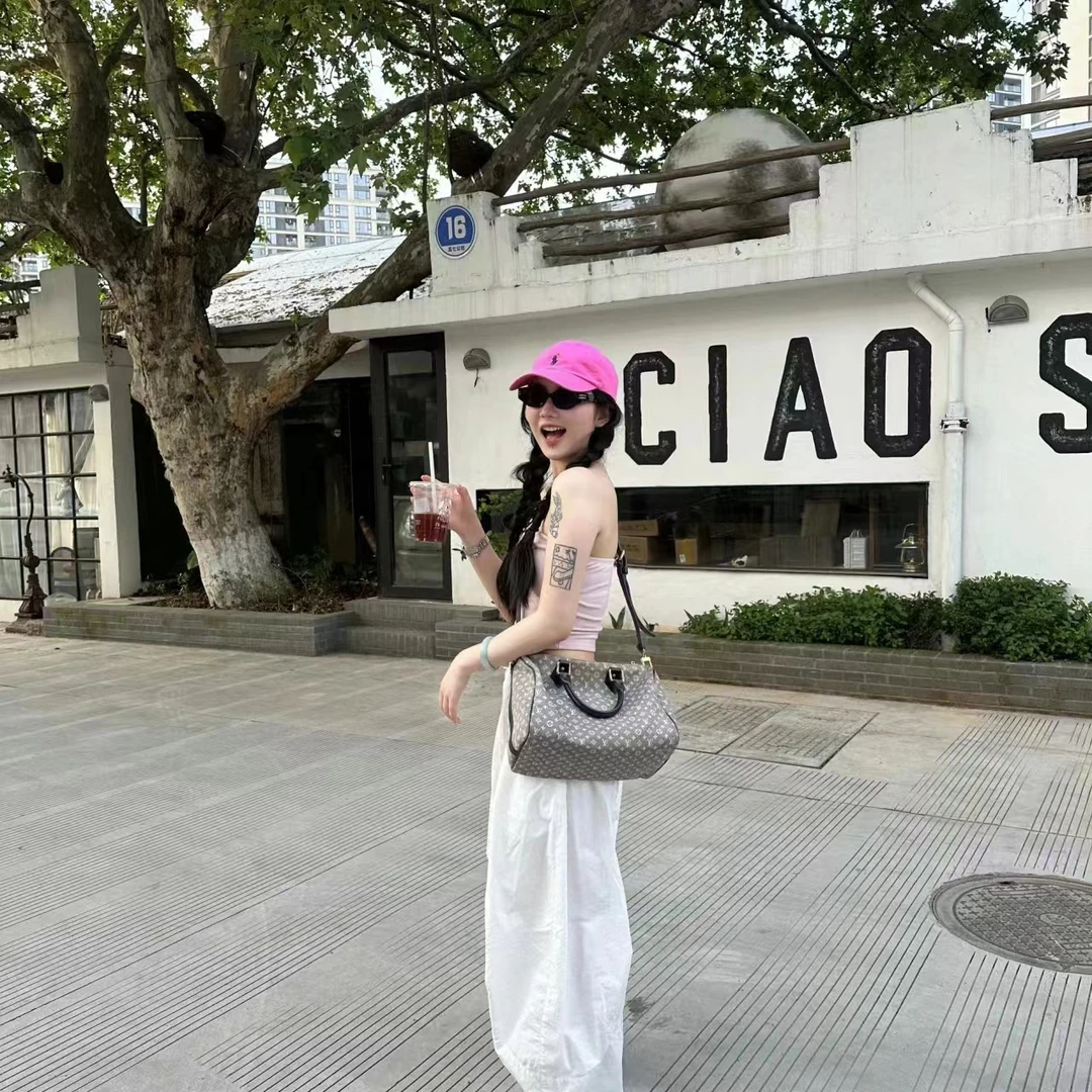 95新 LouisVuitton/路易威登 全原丹宁手提款斜挎包30