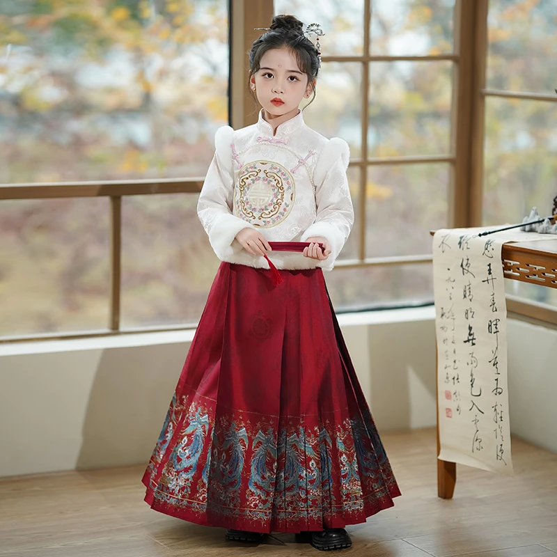 汉服女童2025新款国风高级马面裙套装大童秋冬唐装拜年服冬季套装
