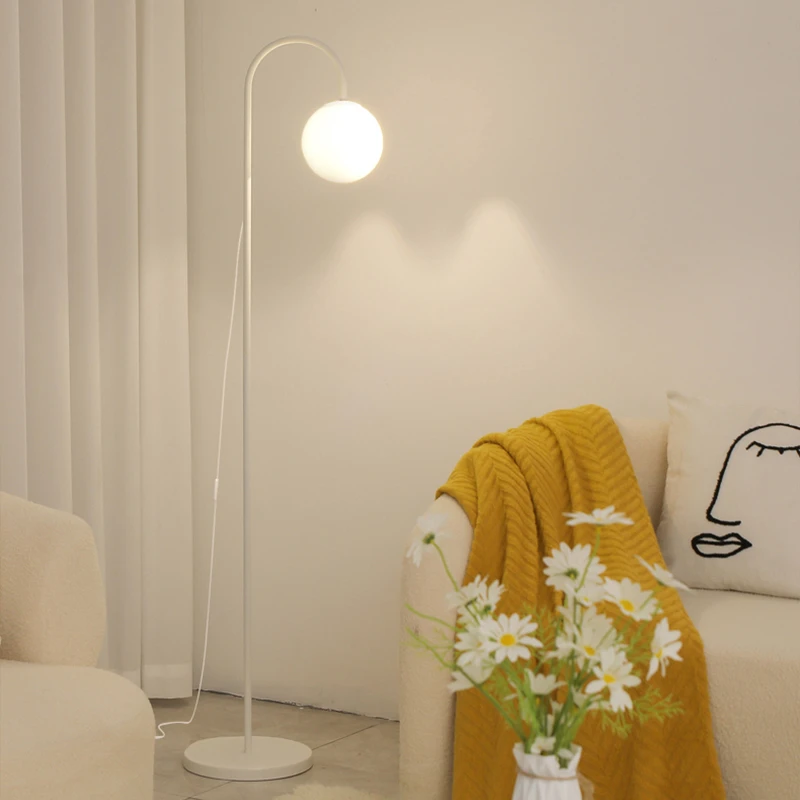 奶油ins风落地灯简约现代创意客厅卧室床头灯北欧网红立式台灯新