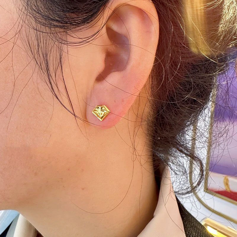 铜合金耳饰 镂空车花环弯耳钉女耳环弯时尚新款精致通款耳饰百搭