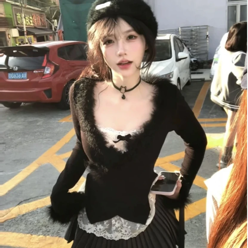 甜欲教主 2024秋季纯欲显瘦小众蕾丝内搭开衫高腰百褶短裙三件套