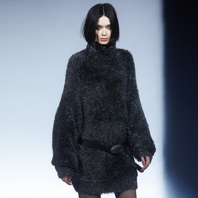 LYUOCHENG 高领复古黑色银丝针织宽松中长款毛衣