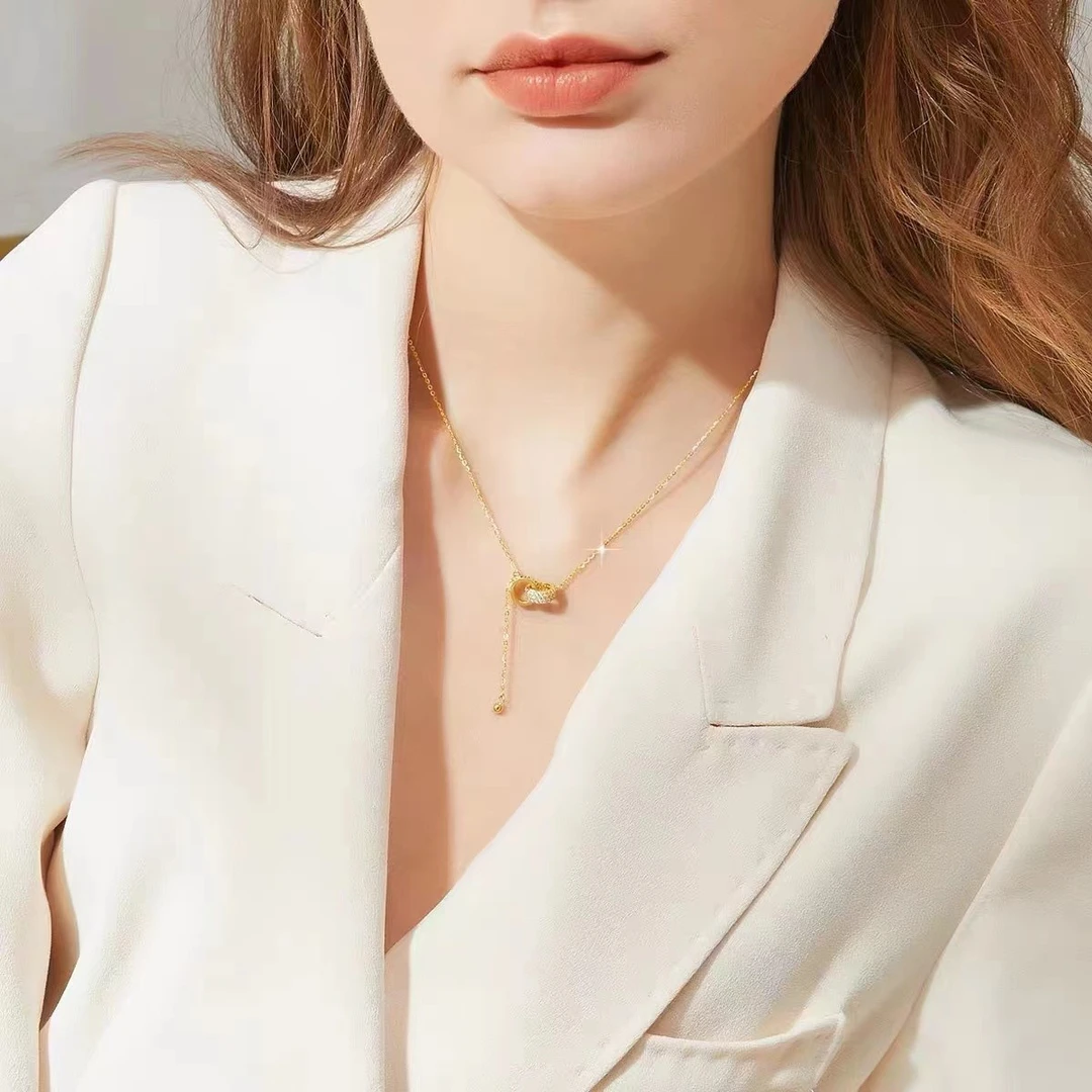 环环相扣项链女款百搭气质双环吊坠不掉色高级感轻奢小众锁骨链