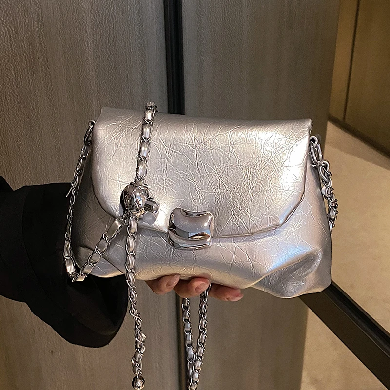 小众设计包包女2025新款高级感洋气链条单肩斜挎包网红爆款褶皱包