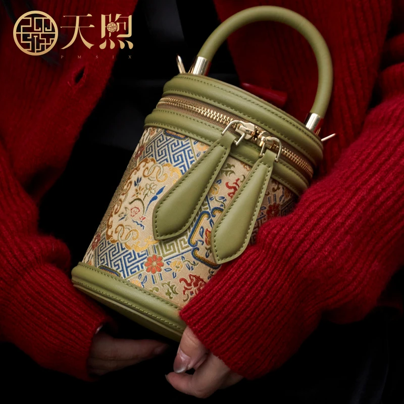 天煦非遗国风新中式国风原创设计刺绣旗袍汉服单肩斜挎手提女包