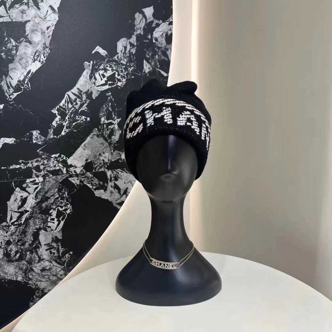 全新未使用 Chanel/香奈儿 22k山羊绒CHANEL字母logo毛线针织冷帽