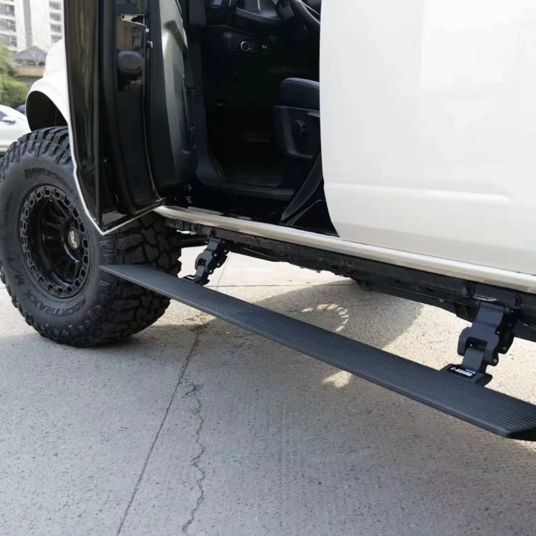 适用于福特国产烈马Bronco改装车门外侧电动脚踏板新款自动脚踏板