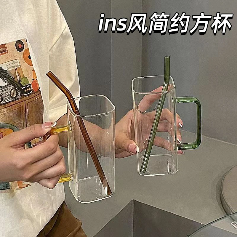 高硼硅耐热玻璃大容量吸管杯,绿茶杯,可明火电陶炉加热透明网红