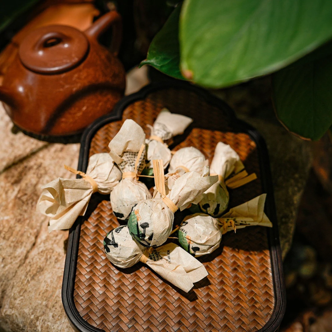 冰岛老寨 纯料 2023大树 精选8克  冰甜水柔 从一而终稳定甜感