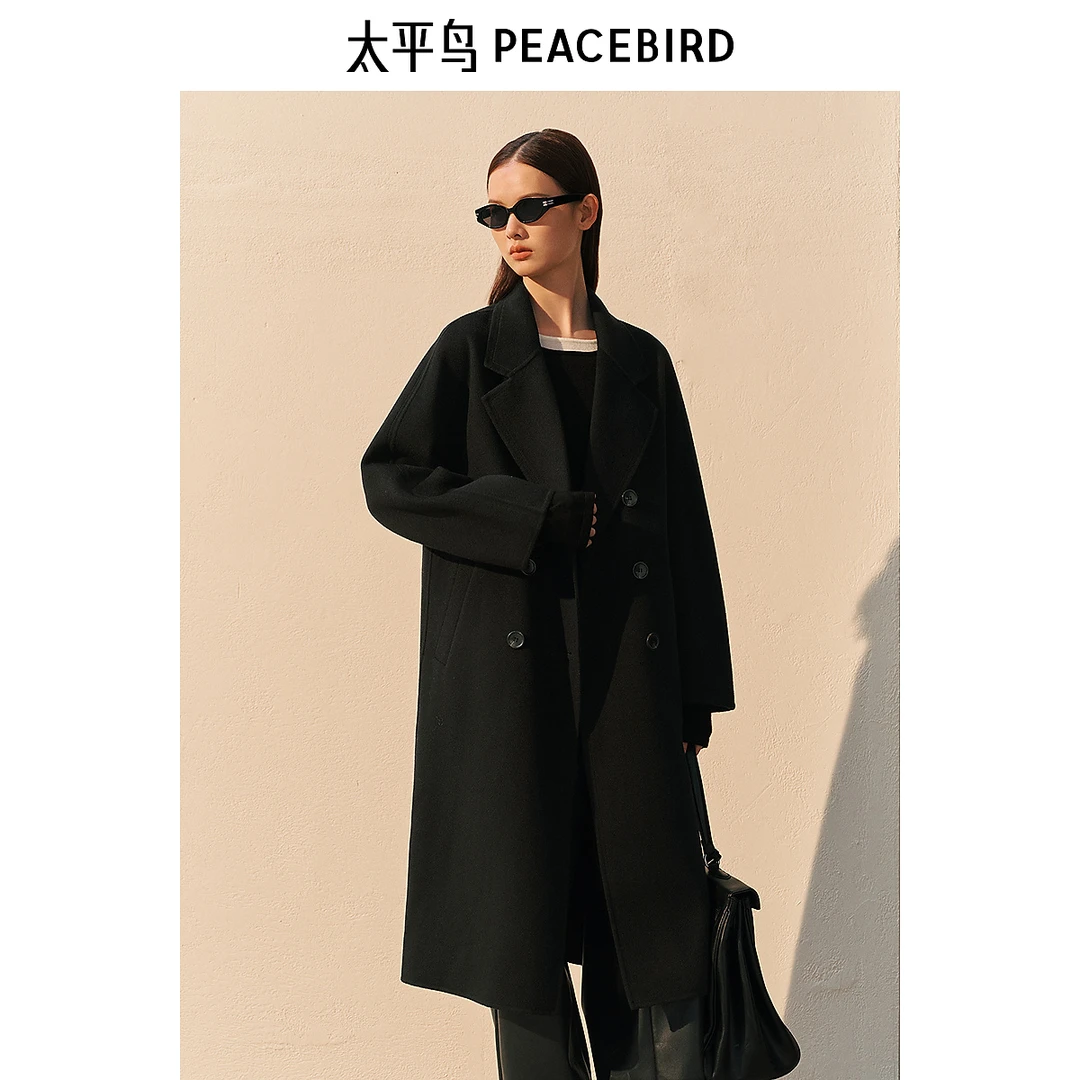 太平鸟大师甄毛系列重磅高支全羊毛双面大衣外套雅丹风AAAAE4117