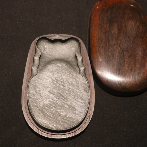 瓜子水波水舷坑蝉形老坑歙砚精品水波13×8×1.6cm