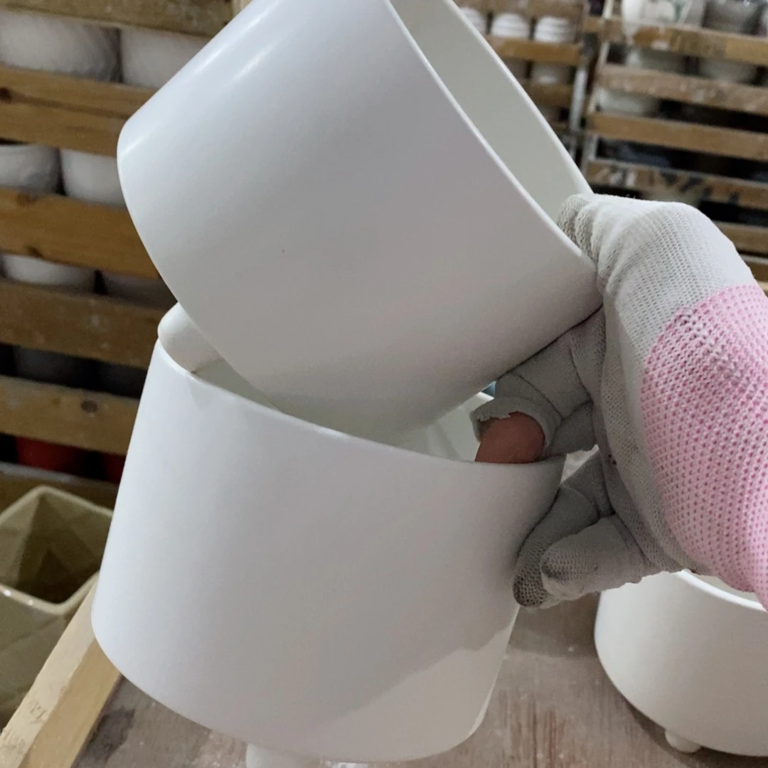 红陶20CM（含）-50CM（不含）