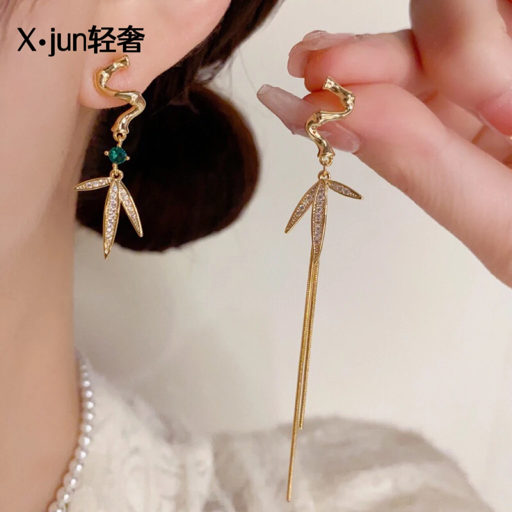 铜合金耳饰 新中式时尚微镶竹节AB款不对称流苏耳钉国风设计耳坠