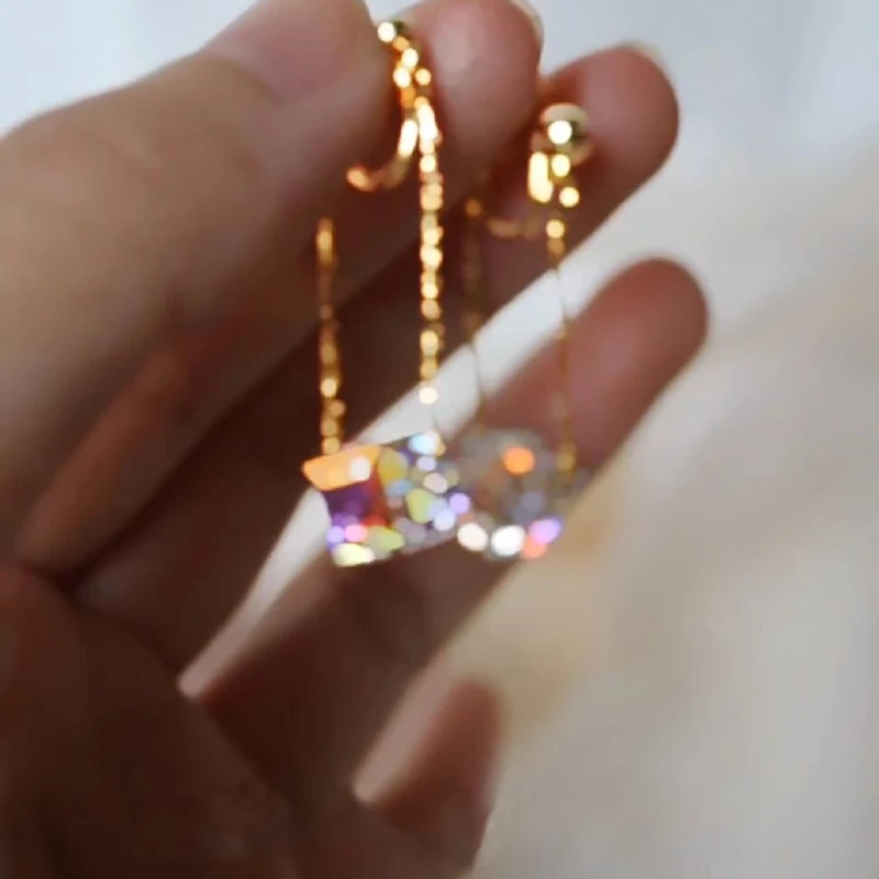 铜合金耳饰 法式超闪锆石流苏耳夹时尚简约精致蚊香盘无耳洞耳饰