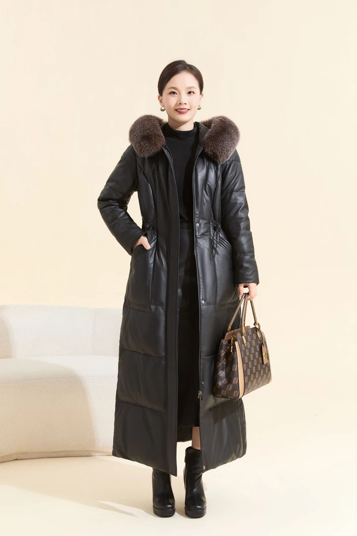 品千姿 加长120 加厚真皮鹅绒服狐狸毛领长款外收腰款 8283