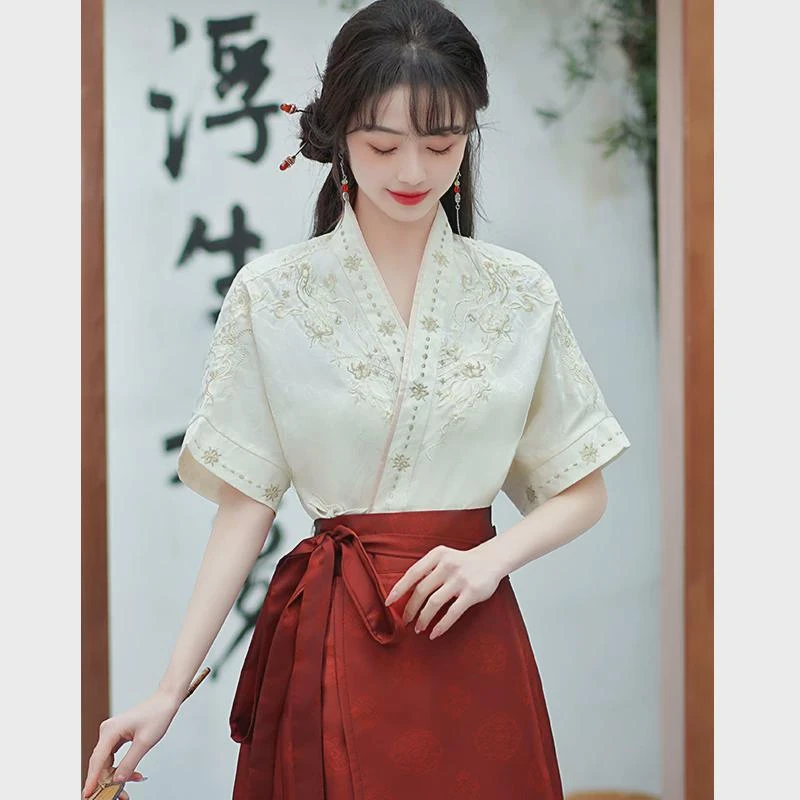 重工刺绣马面裙上衣搭配日常宋制改良汉服短袖衬衫女新中式轻国风