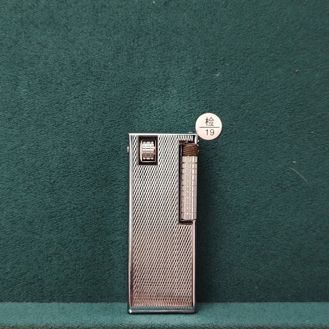 以撒简奢中古充气打火机链接可调火1756