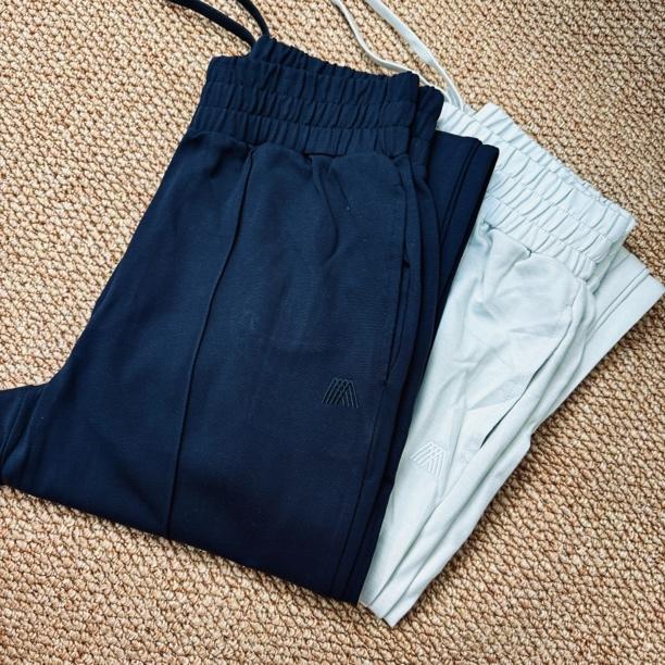 超牛4TH长裤面料感人垂坠感无敌