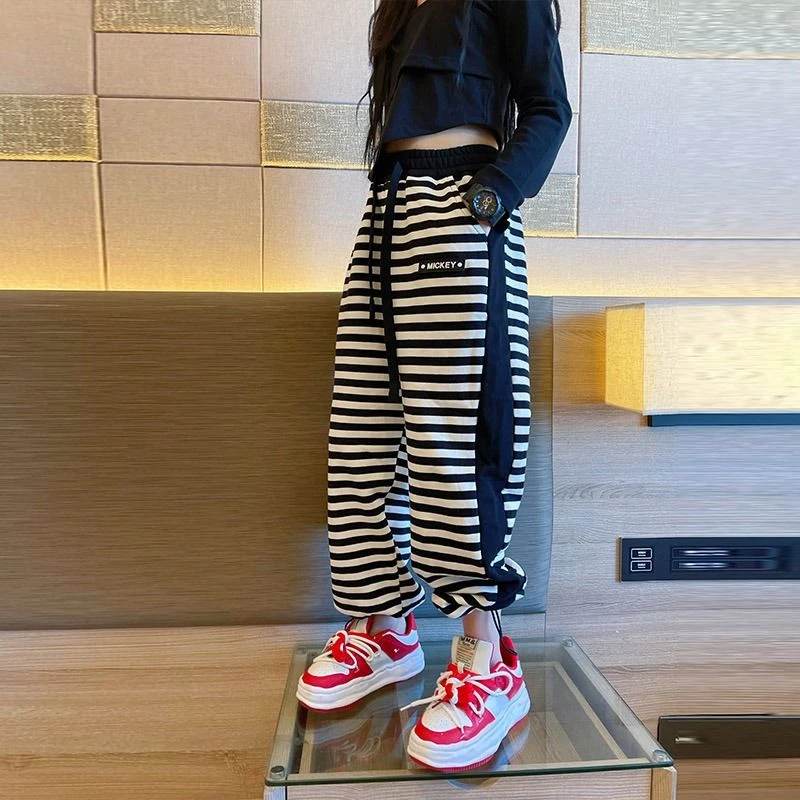 女童秋季时尚休闲长裤中大童韩版洋气宽松直筒条纹女孩运动阔腿裤