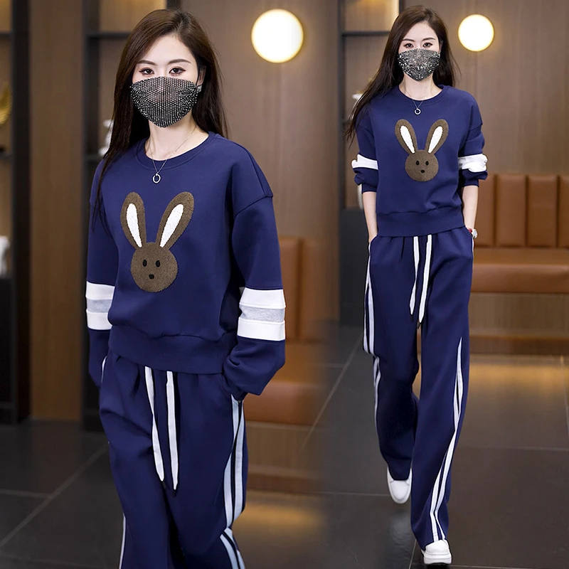 女装秋季2024新款梨型身材微胖穿搭刺绣卡通卫衣套装胖mm大码女装