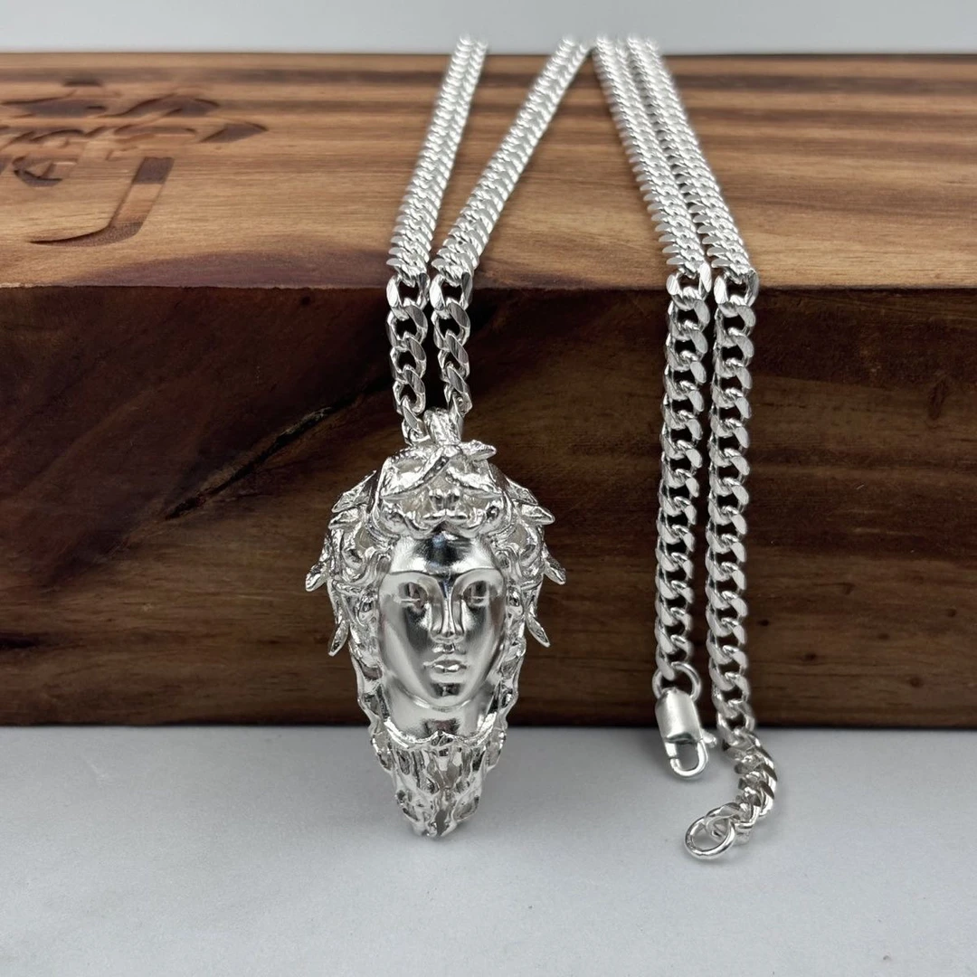 925银银制品 S925纯银吊坠美杜莎吊坠时尚潮流复古精工打造