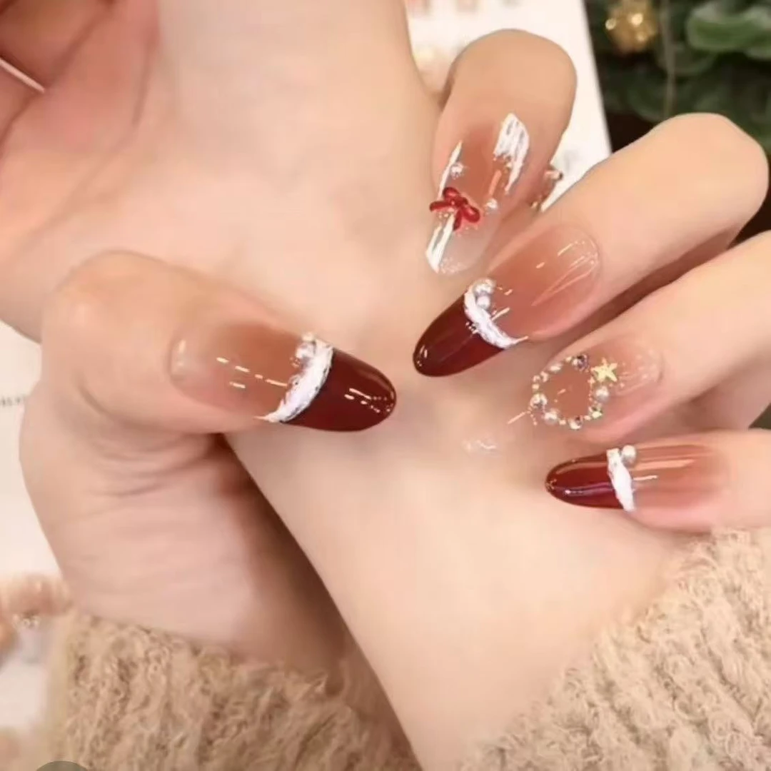 圣诞初雪美甲温柔纯手工穿戴甲美甲秋冬法式纯欲圣诞蝴蝶结款式