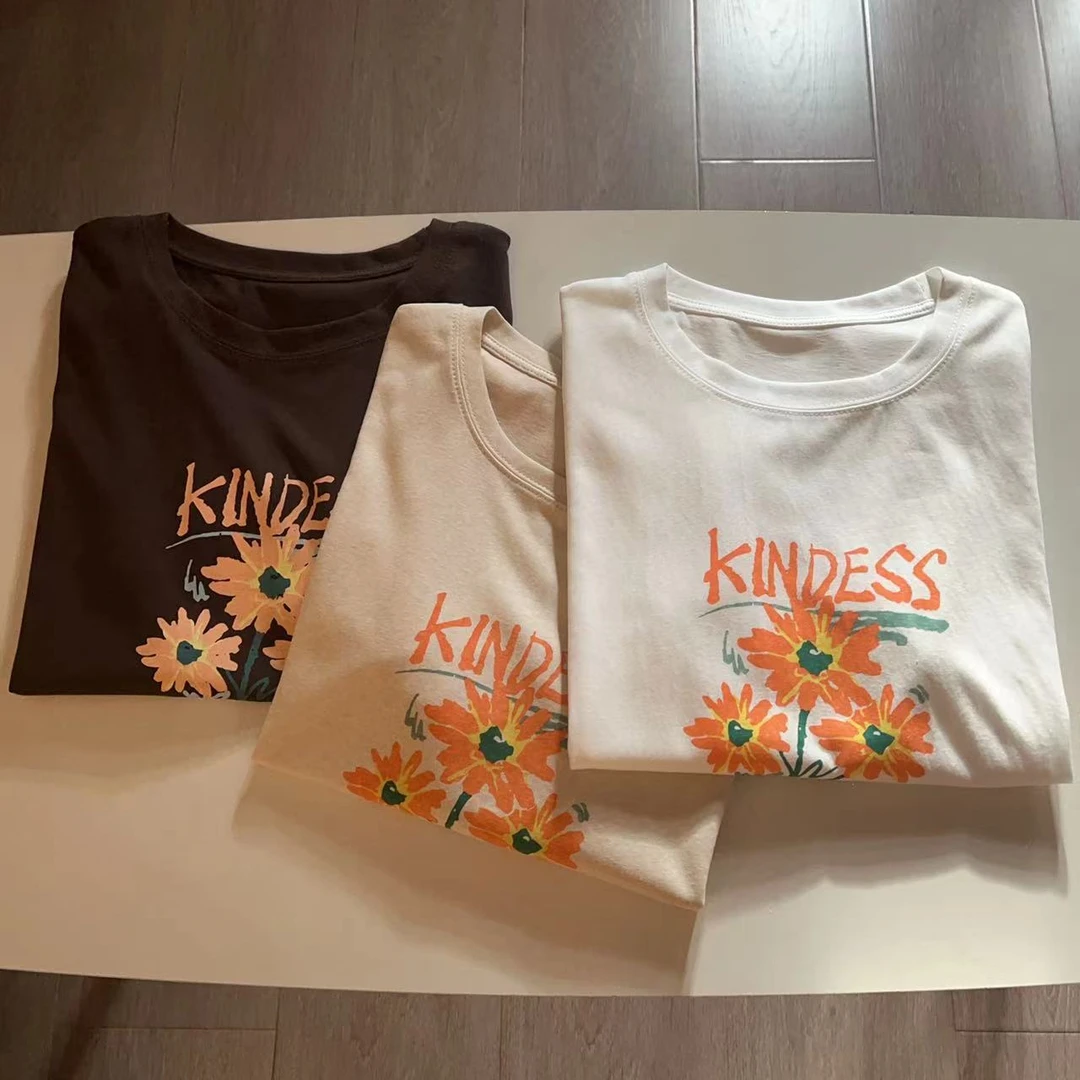 太阳花。夏季清新凉爽T恤薄款短袖上衣