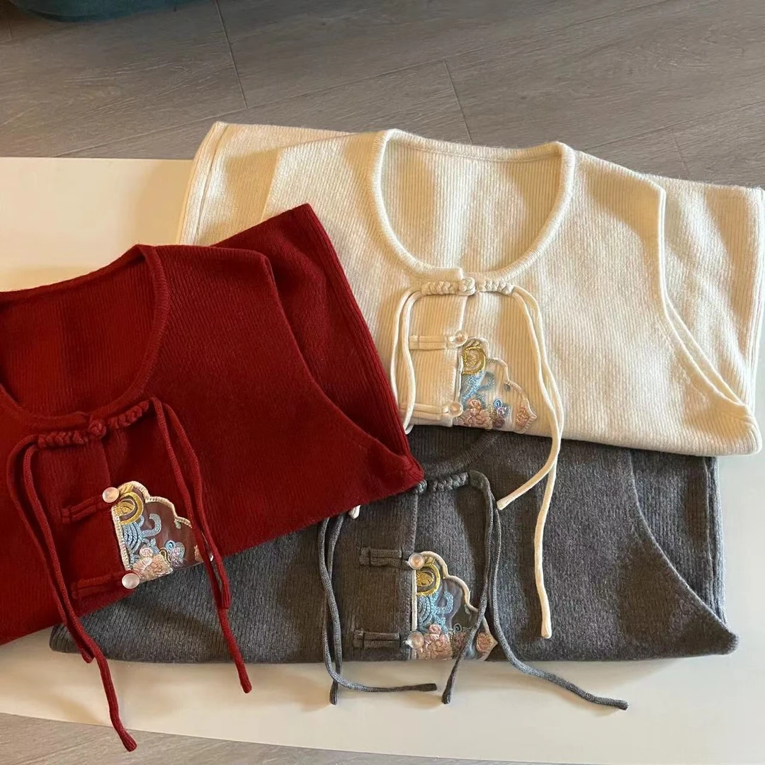 国风。刺绣流苏盘扣马甲圆领背心