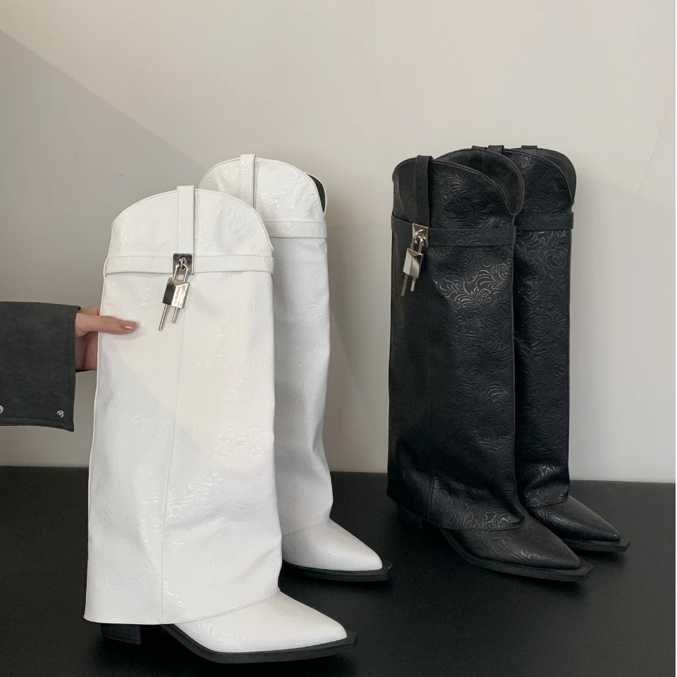 【佳佳推荐】2024秋季新款MT798-5洋气百搭显高尖头金属锁头女靴