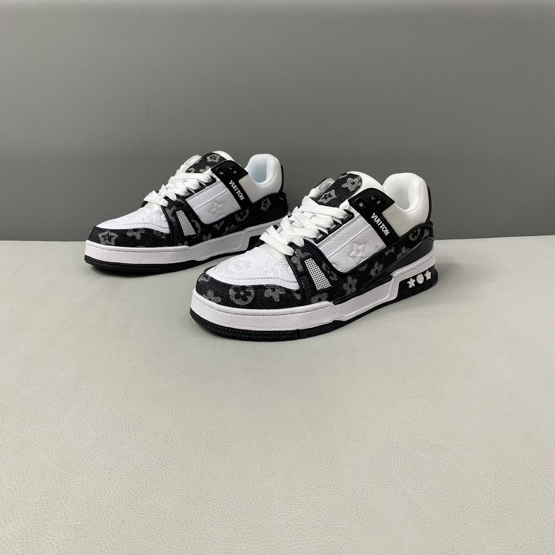 低帮情侣时尚板鞋休闲鞋运动鞋舒适百搭潮流时尚