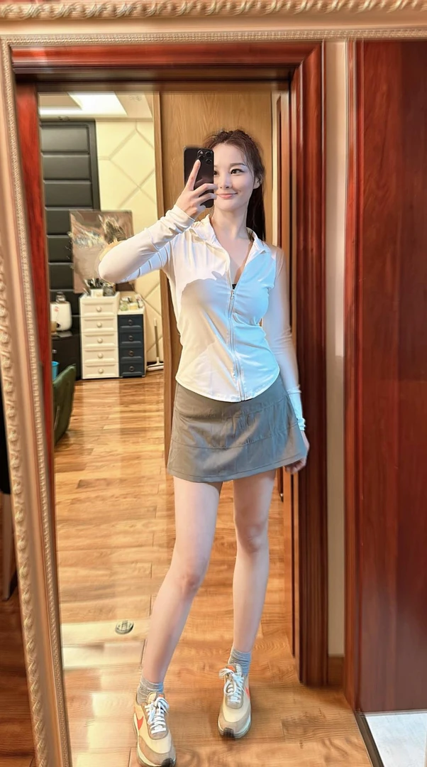 时尚爆款网球裙内置安全裤显瘦百搭