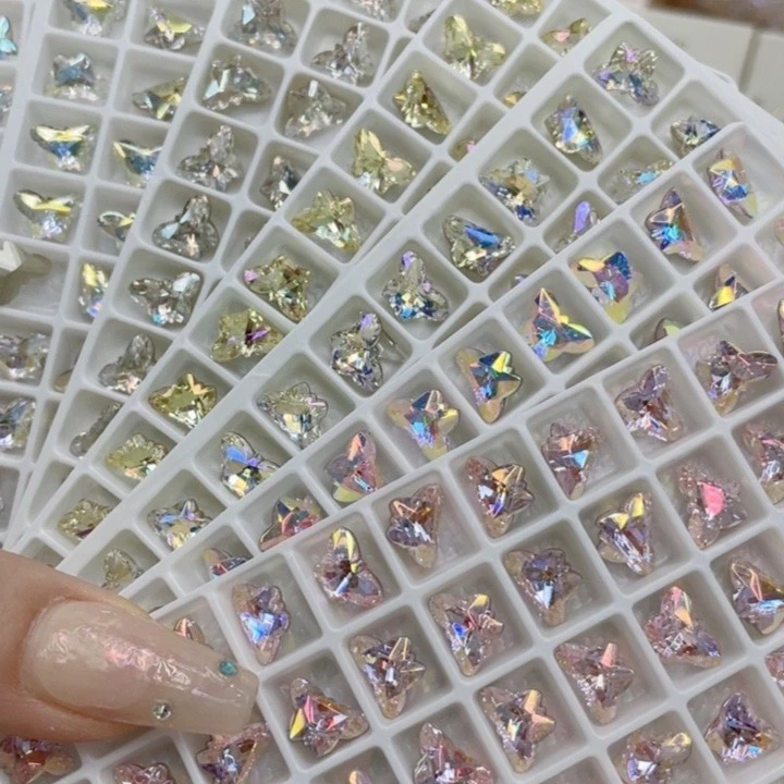 【骑士蝴蝶】30颗混色高品水晶玻璃美甲钻华子同款超闪饰品指甲钻