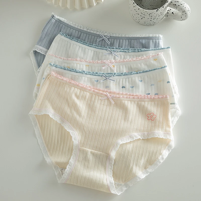 清新系简约花朵爱心女士内裤纯棉裆中腰少女学生三角裤