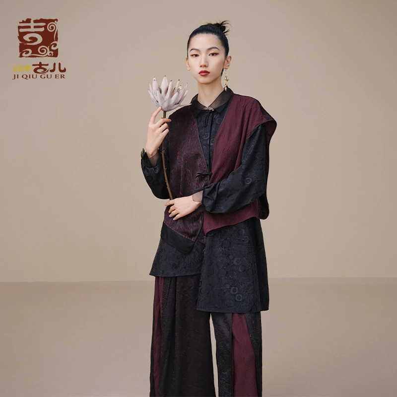 吉丘古儿霞烟马甲皱缎肌理感不对称撞色拼接立体褶皱马夹G233Y023