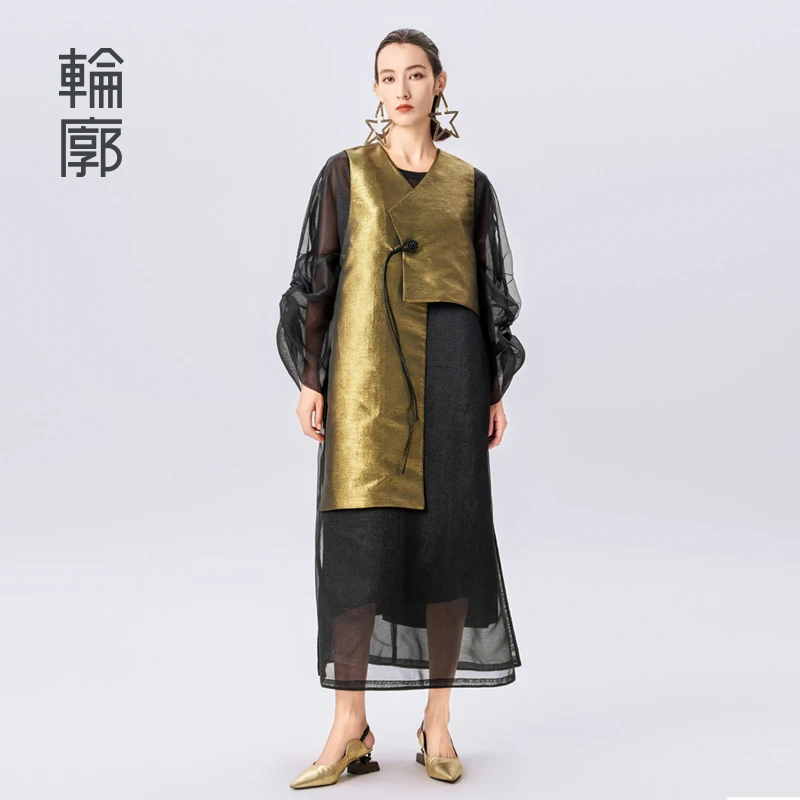 轮廓玄·金造型感新中式马甲廓型国风不对称提花工艺马夹L241Y037