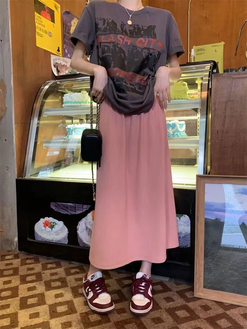 显瘦半身裙女中长款夏季垂感肌理纹褶皱开叉高腰A字裙「返潮复古」