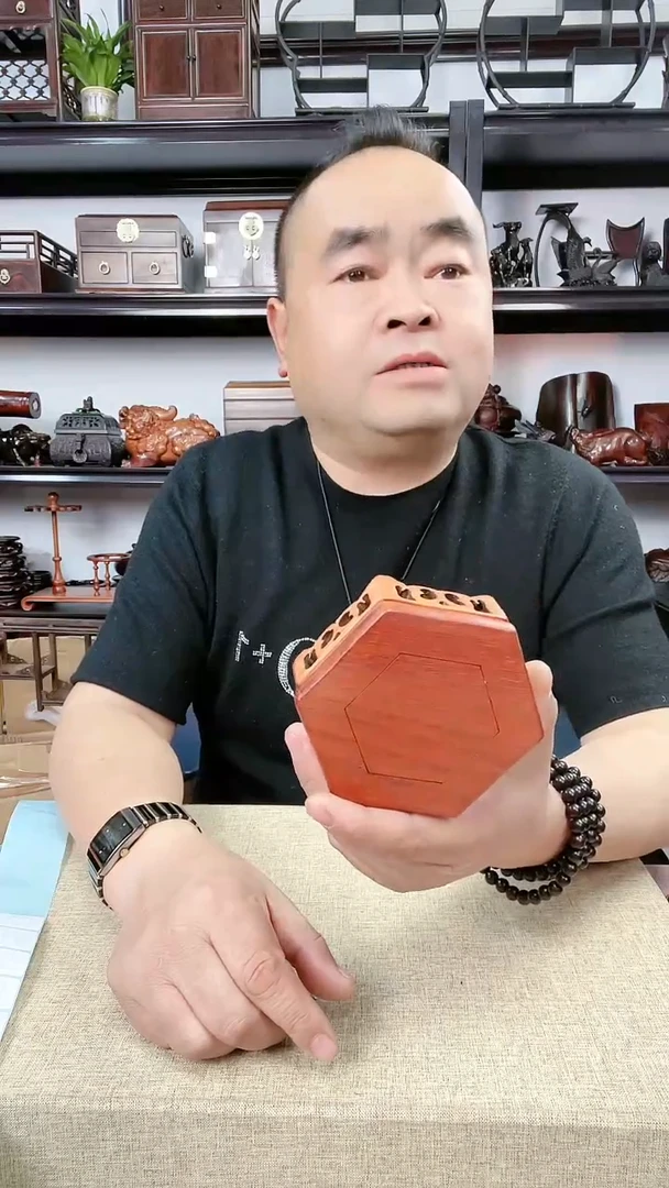 【闪购商品】木头2812