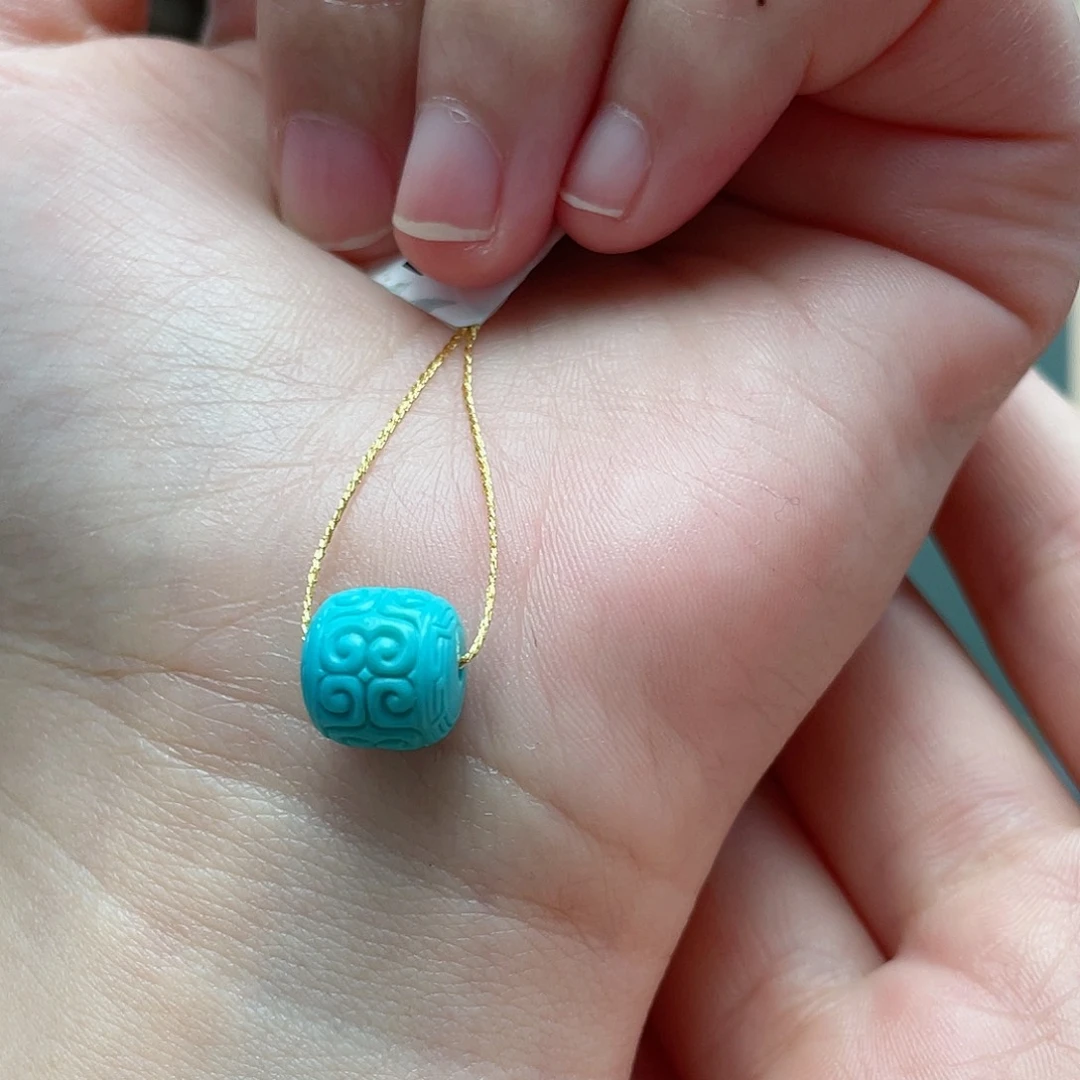 绿松石颈饰未镶嵌