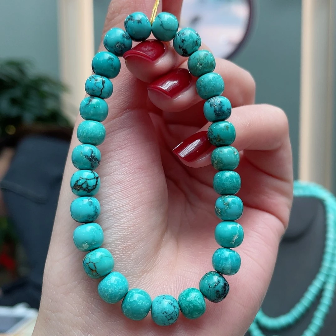 绿松石颈饰未镶嵌