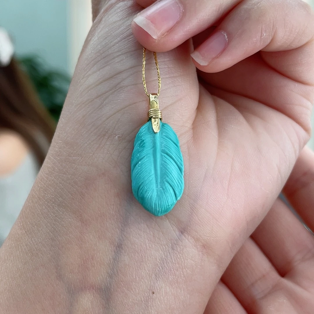 绿松石颈饰未镶嵌