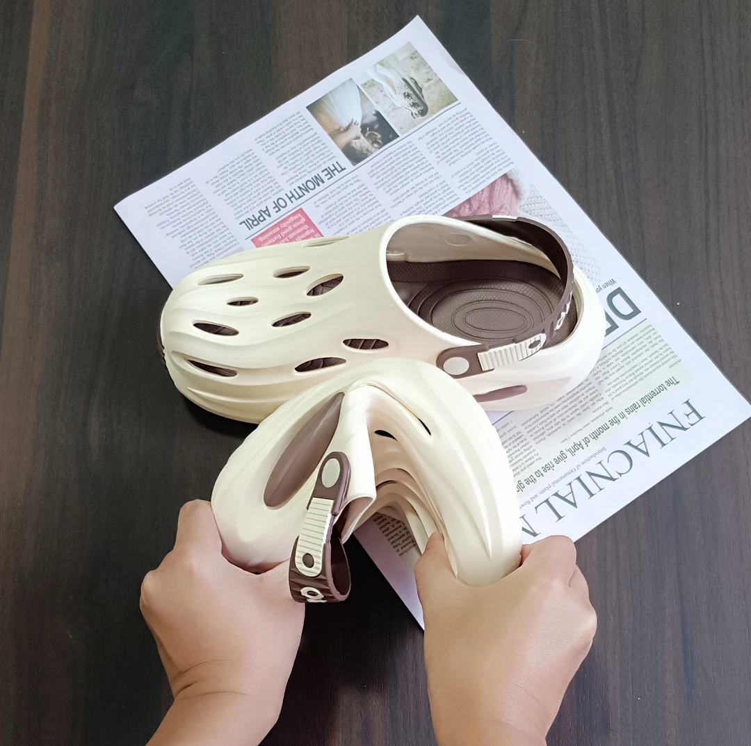 DS云步踩屎感5.0洞洞鞋男外穿透气防臭防滑厚底开车包头EVA凉拖鞋